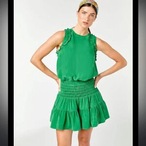 ! Cartolina Nantucket The Kylie Skirt In Kelly Green XXS